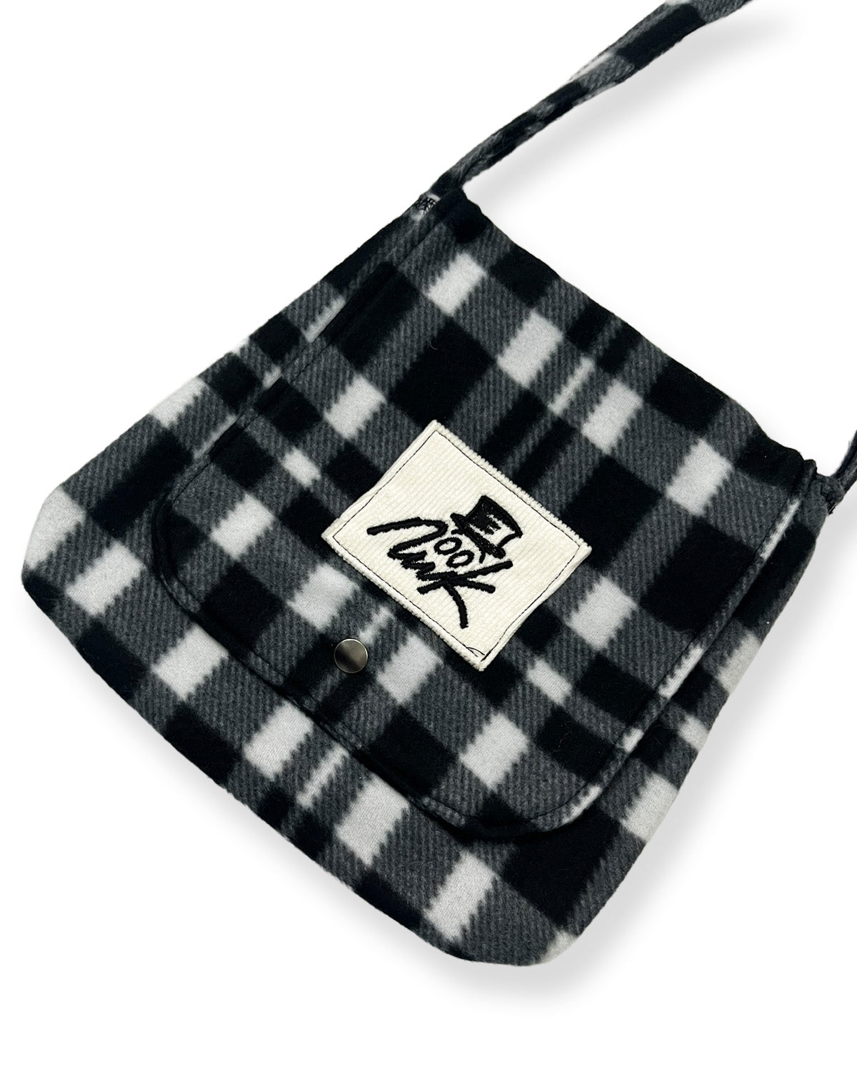 Checkered Fleece Blanket Flap Bag