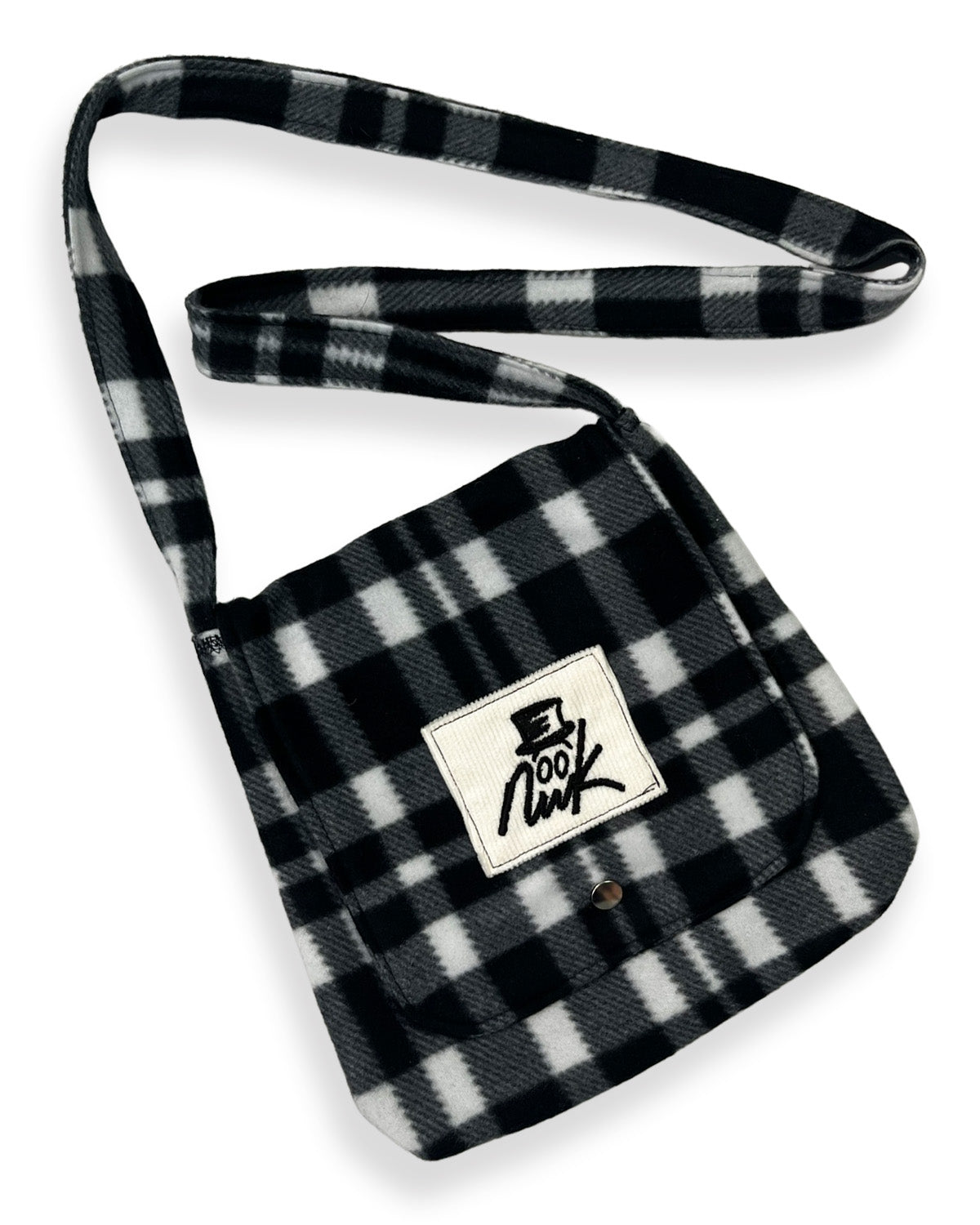 Checkered Fleece Blanket Flap Bag