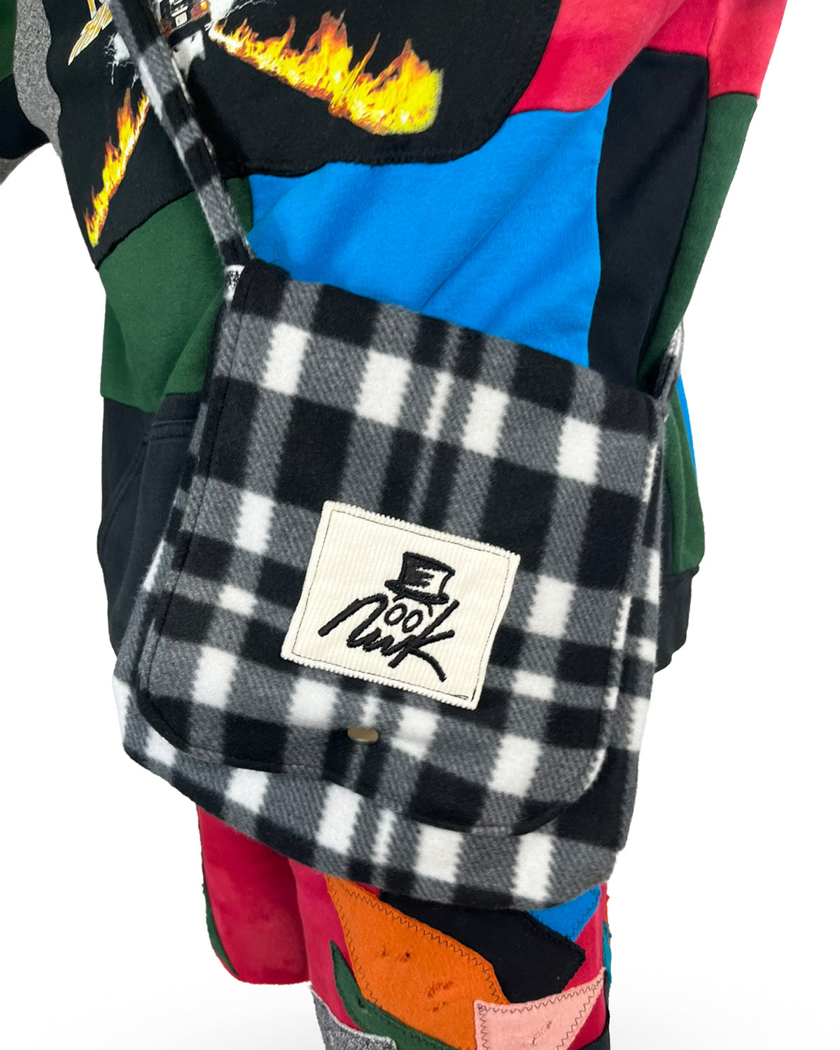 Checkered Fleece Blanket Flap Bag