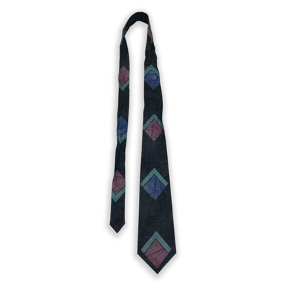 Retro Diamond Tie