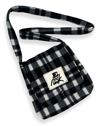 Checkered Fleece Blanket Flap Bag