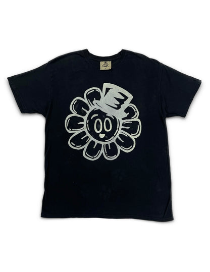 Flower Bop Black T-shirt 1/1