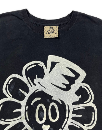 Flower Bop Black T-shirt 1/1